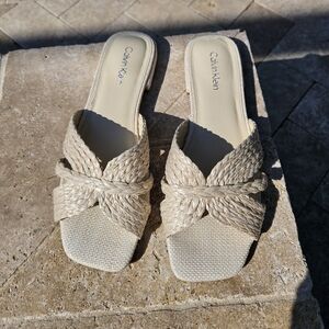Calvin Klein Raffia Women's Cream Woven Sandals - Size 10
